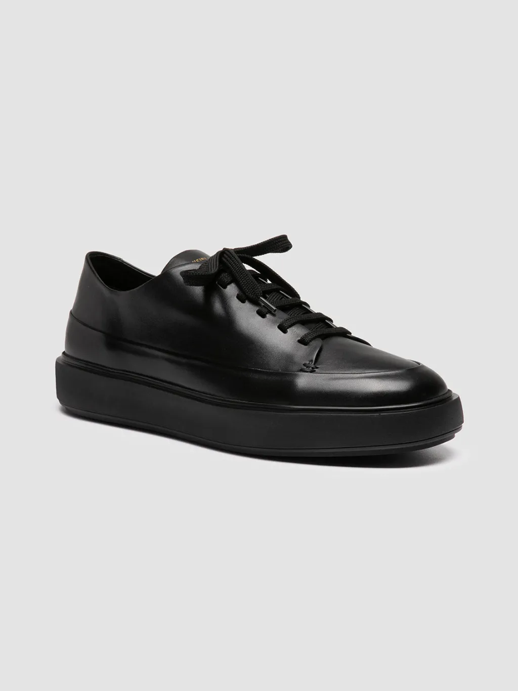 Officine Creative RELEASE 001 - Leather Low Top Sneakers