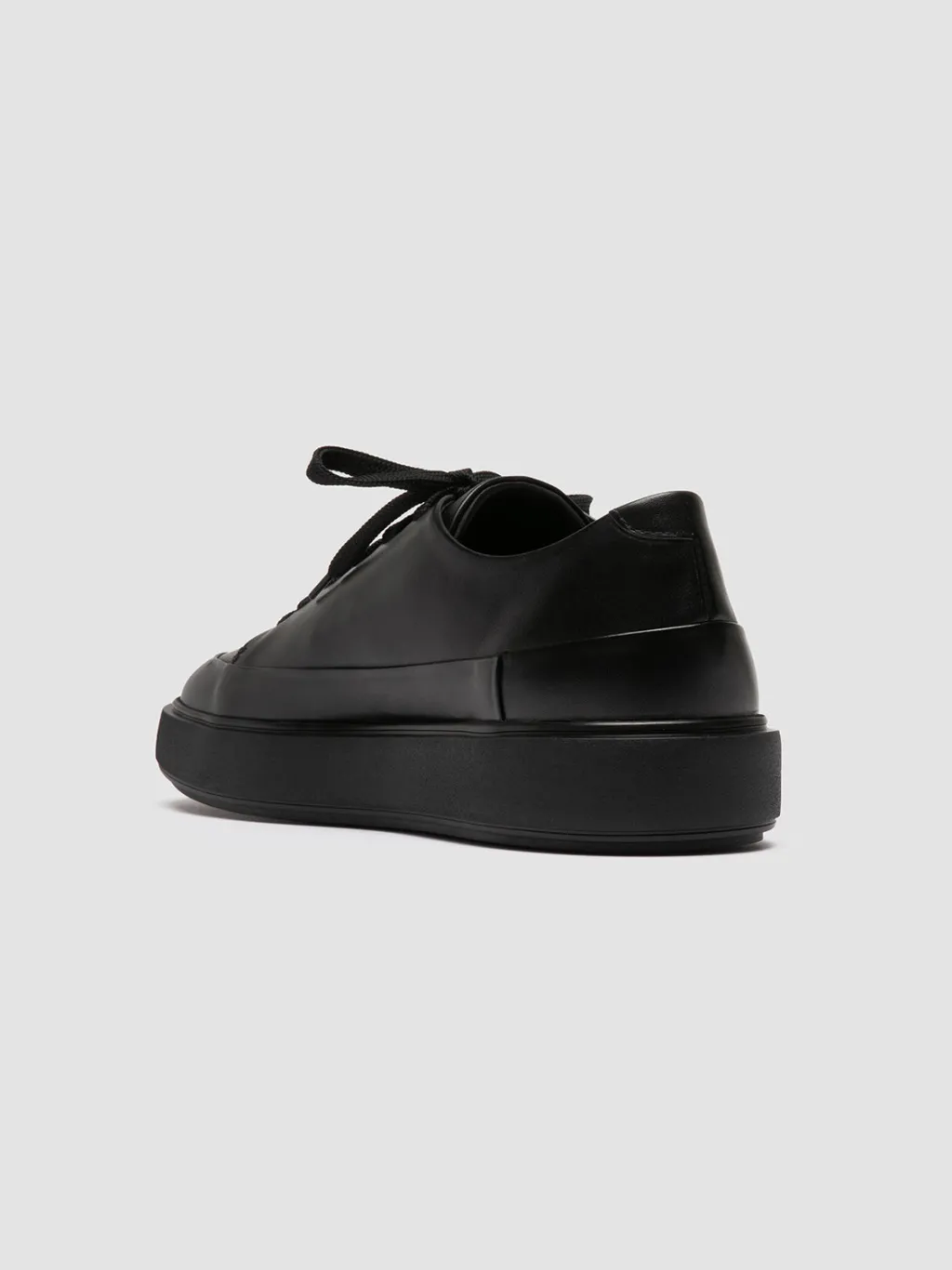 Officine Creative RELEASE 001 - Leather Low Top Sneakers